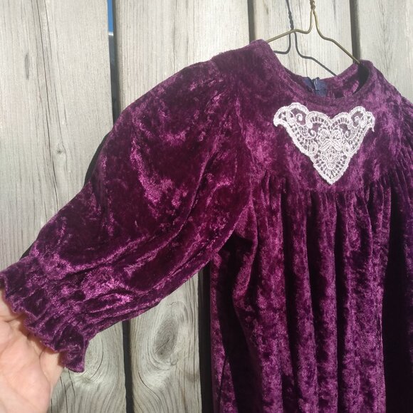 Vintage Baby Girls Dress Purple Crushed Velour Lace Applique - Picture 5 of 16